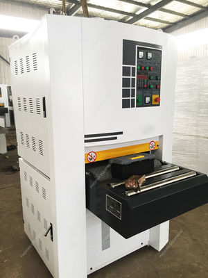 R-RP630 목조 산업의 고체 목재 보드를 위한 완전 자동 모래 기계