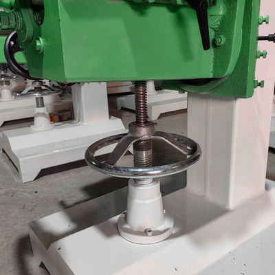 110mm 최대. 사각형 굴착 솔루션을위한 모르티즈 깊이 목조 작업 텐닝 머신