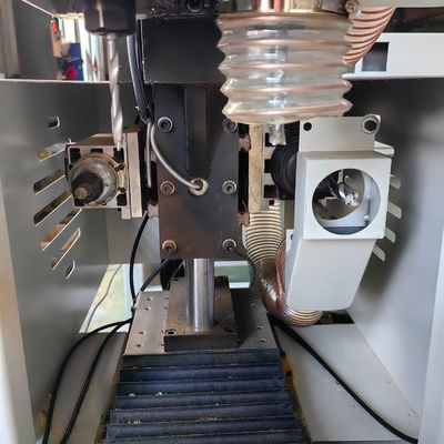 최대 굴곡 깊이 130mm CNC 문 잠금 구멍 목재 모르티싱 기계 PMD2800