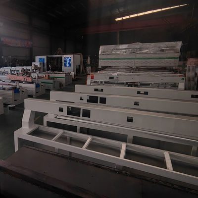 최대 작업 너비 1000mm CNC 문 잠금 도어 힌지 도어