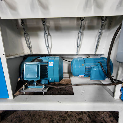 5.5kW 전력 4 벨트 목조 작업 둥근 목조 막대기 막대기 썰매 기계 폴리셔 썰매 기계