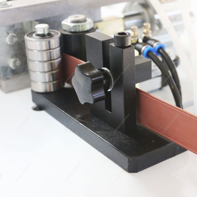 10.8m/min 패널 공급 속도 작은 크기의 목재 제품을 위한 CNC Edge Banding Machine