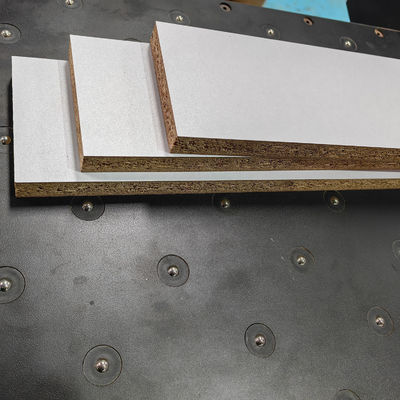 2700mm 길이 자동 CNC 컴퓨터 패널을 위한 다기능 목재 절단 빔 톱