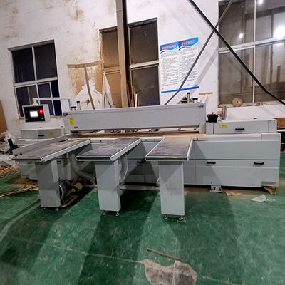 수평형 CNC 패널 톱 머신