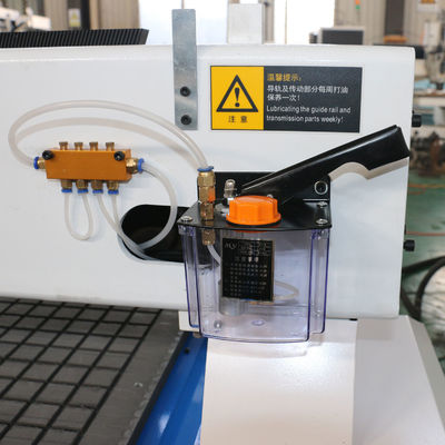 전문 목재 조각 CNC 라우터 기계 가구 문 만들기 1300 * 2500mm