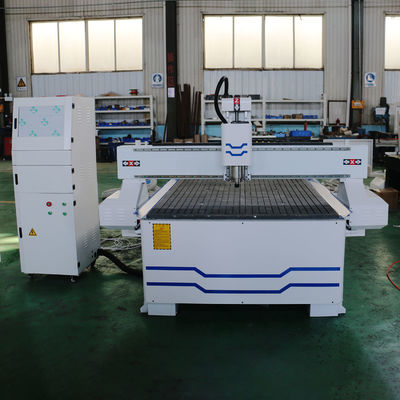 전문 목재 조각 CNC 라우터 기계 가구 문 만들기 1300 * 2500mm