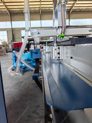 4 축 MDF 나무 절단 CNC 라우터 1325 2500mm 여행 Y 축과 CNC 제어