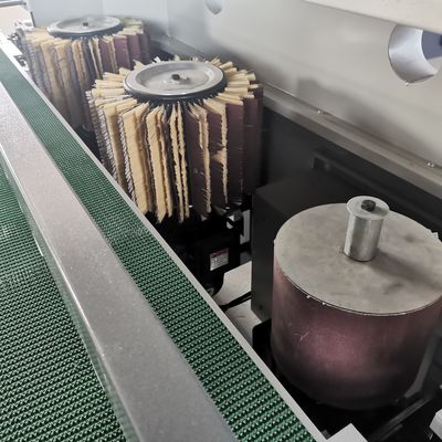 목재공업 수직 자동 측면 가장자리 썰기 240kg 무게와 설계