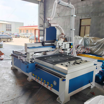 1700KG 무게 목재 조각 CNC 라우터 수평 boring 및 드릴링 기능