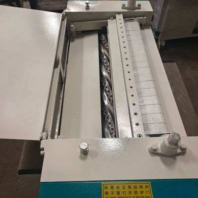 목재 단일 측면 평면 기계 최소 평면 두께 8mm 전압 380V 50Hz 3 단계