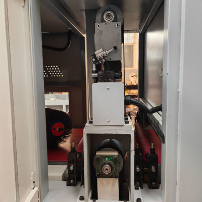 강력한 800mm 자동 금속 데버링 샴퍼링 샌딩 머신 7.5kw * 2 전력
