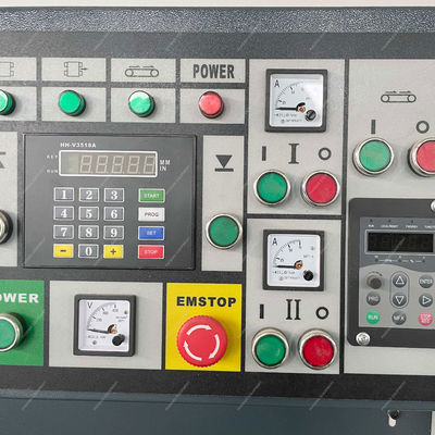 28.97 KW 15 일반 모터 파워 철강 제거를 위한 금속 물 썰기 및 샌딩 기계