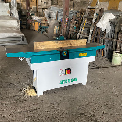 휴대용 목재 손 표면 평형 목재 기계 300KG 무게 4mm Max.Planing 깊이 자동화