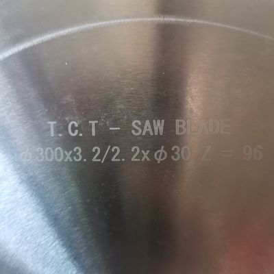 Tct 탄화물 재료 합금 목재 작업 고체 목재 절단용 원형 톱날