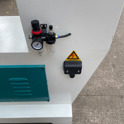 최대 작업 조각 두께 150mm 3kw 스핀들 폼링을 위한 고속 목재 라우터 기계