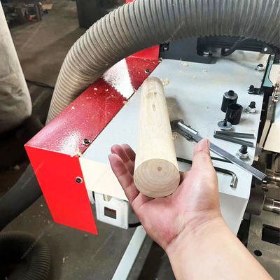 700 KG 목재 막대 둥글기 목재 둥글기 위한 자동 CNC 프레싱 기계