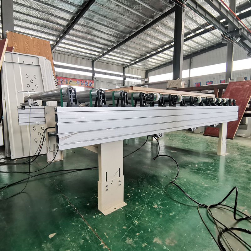 1500W 모터 전력 패널 가구 컨베이어 라인 3000mm 길이 자동 롤러 테이블