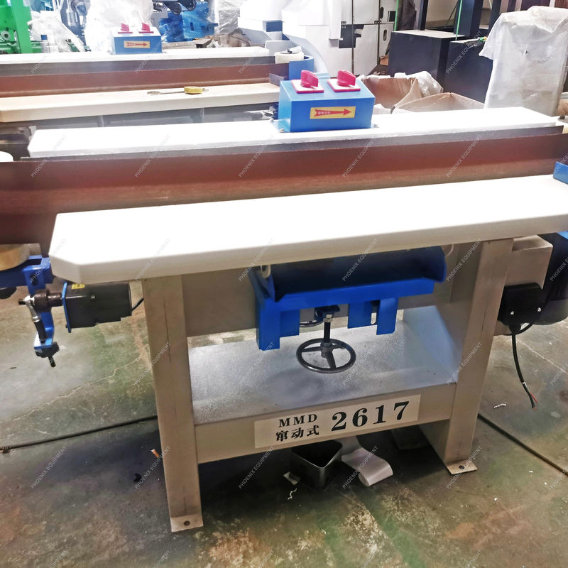 작업 너비 1200mm 단단한 나무 MDF 브러시 넓은 벨트 정밀 나무 모래 기계 작은 두께를 위해