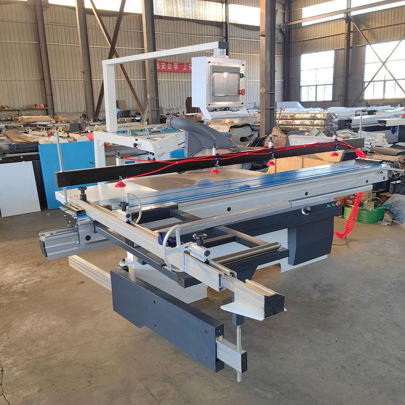 3200*400mm 슬라이딩 테이블 차원 목조 정밀 CNC 톱 패널 톱 CNC-6132