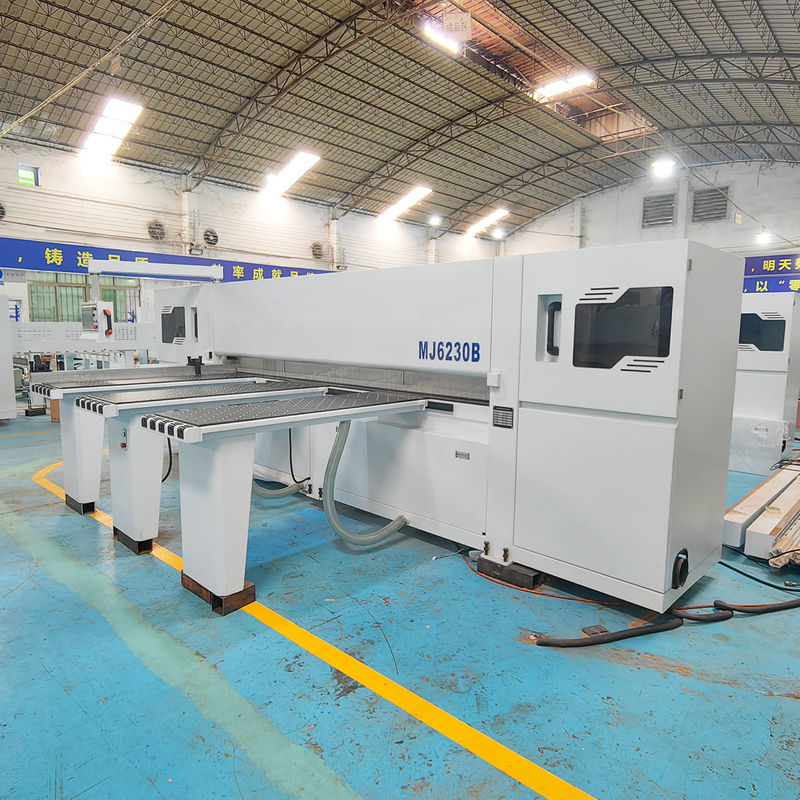 3800 KG MJ6230B CNC 수평 자동 목재 작업 목재판 절단용 빔 톱
